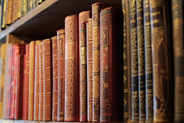 Books g65f7612fa